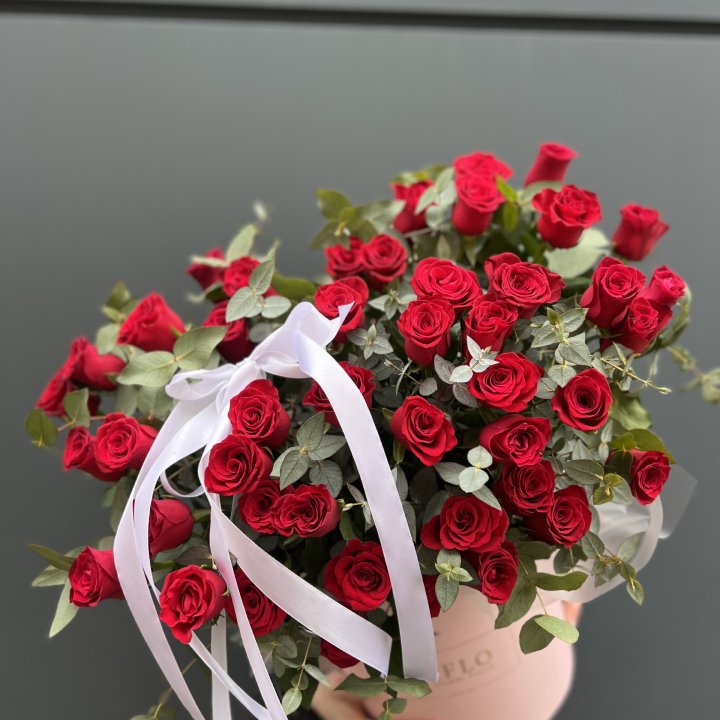 45 Красных роз в боксе "Сеньёрита" в Тюмени