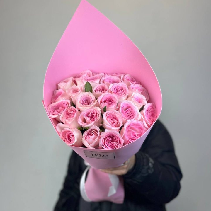 25 нежных роз в Тюмени