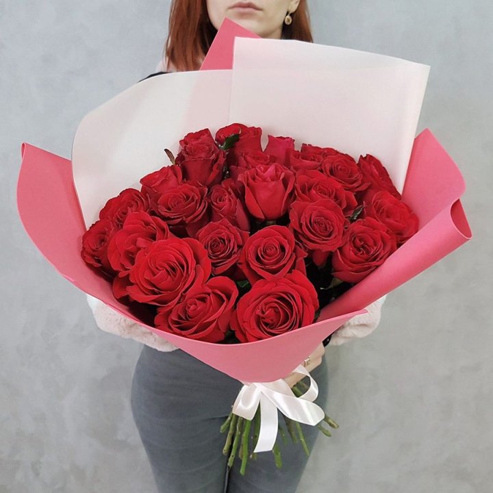 25 Красных роз рози вайт в Тюмени