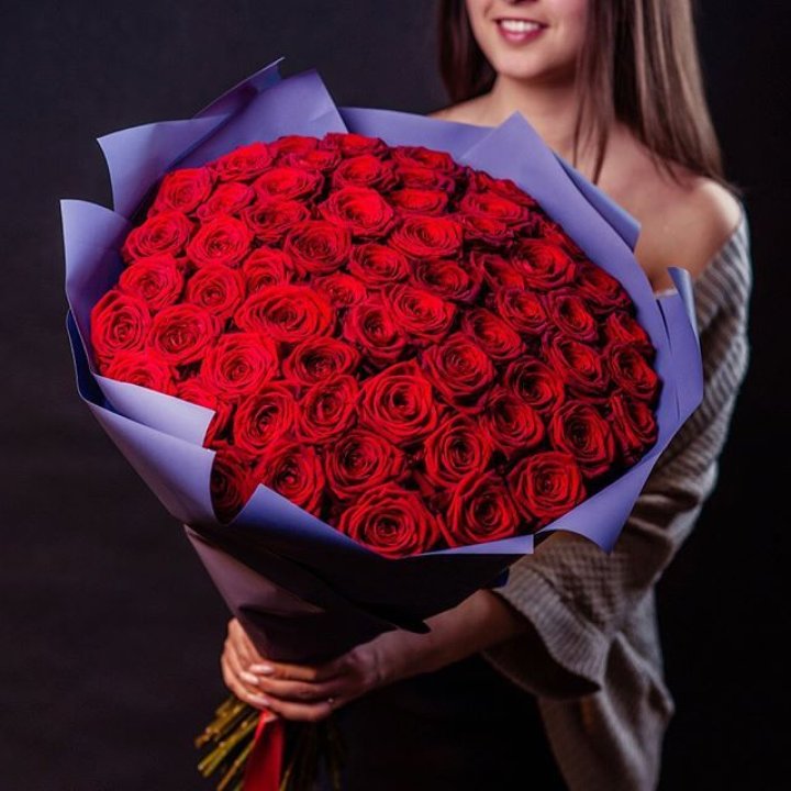 71 красная роза в Тюмени