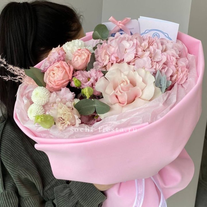 Авторский букет "Пинки" в Тюмени