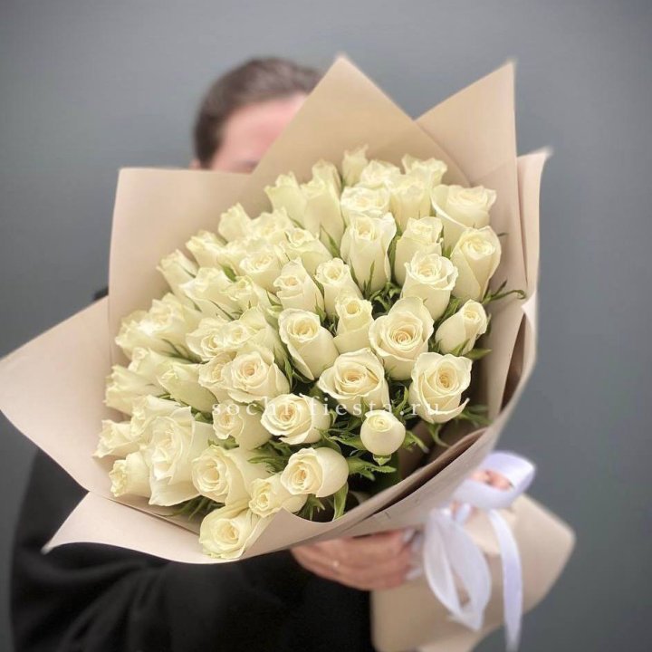 51 белая кенийская роза  в Тюмени