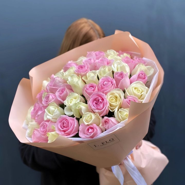 55 роз микс нежности в Тюмени