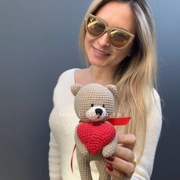 Мишка с сердцем ручной работы в Тюмени