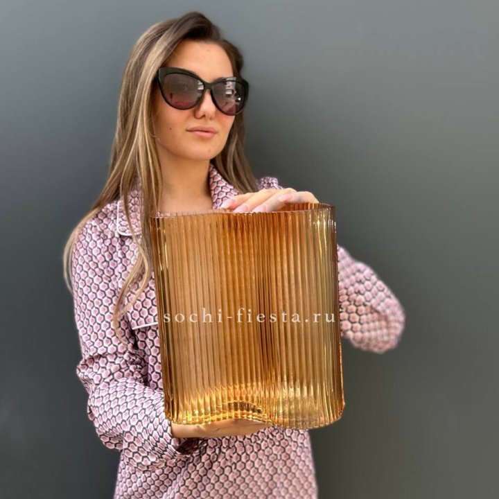 Стеклянная ваза №7 в Тюмени