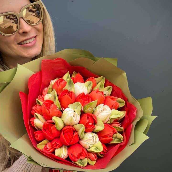 Зефирный букет из тюльпанов в Тюмени